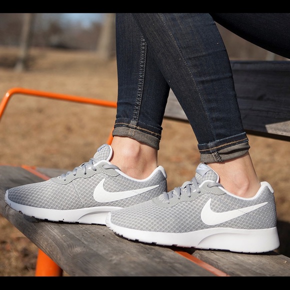 Nike tanjun grey Clearance